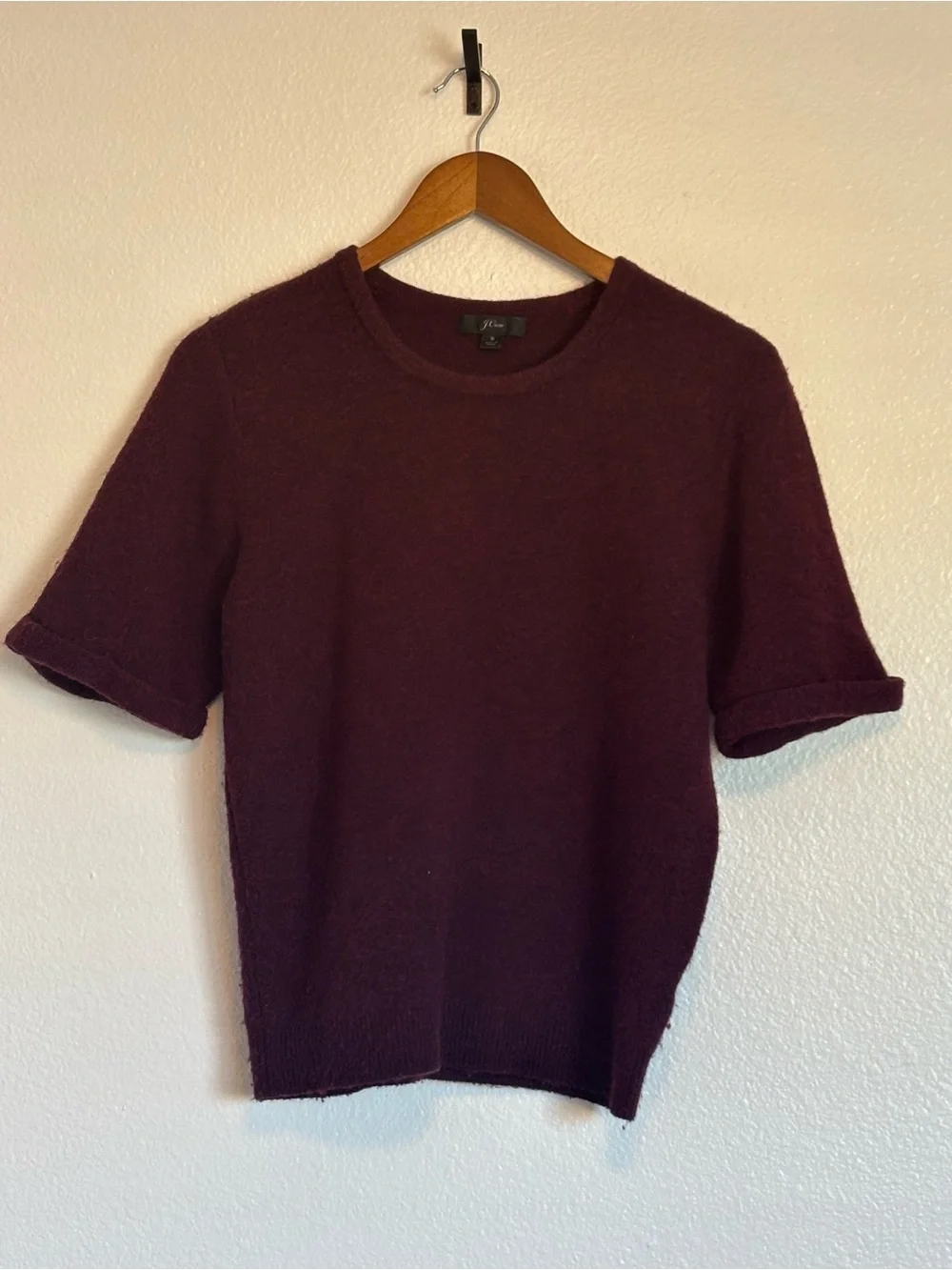 Women’s Short-Sleeve Crewneck Sweater - Deep Plum